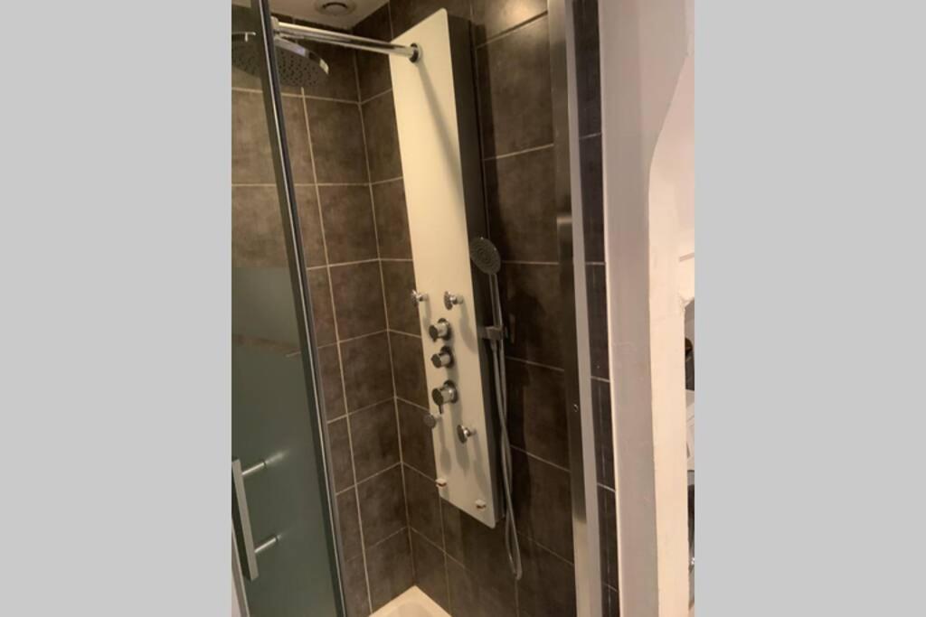 Mas 19E Entierement Climatise Avec Piscine A Usage Exclusif Roquemaure (Gard) Exterior foto