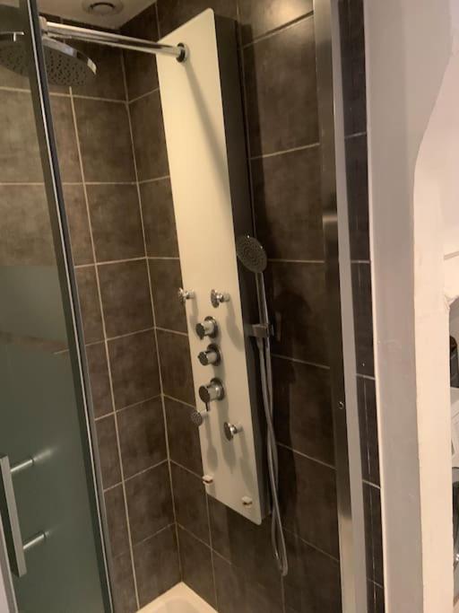 Mas 19E Entierement Climatise Avec Piscine A Usage Exclusif Roquemaure (Gard) Exterior foto